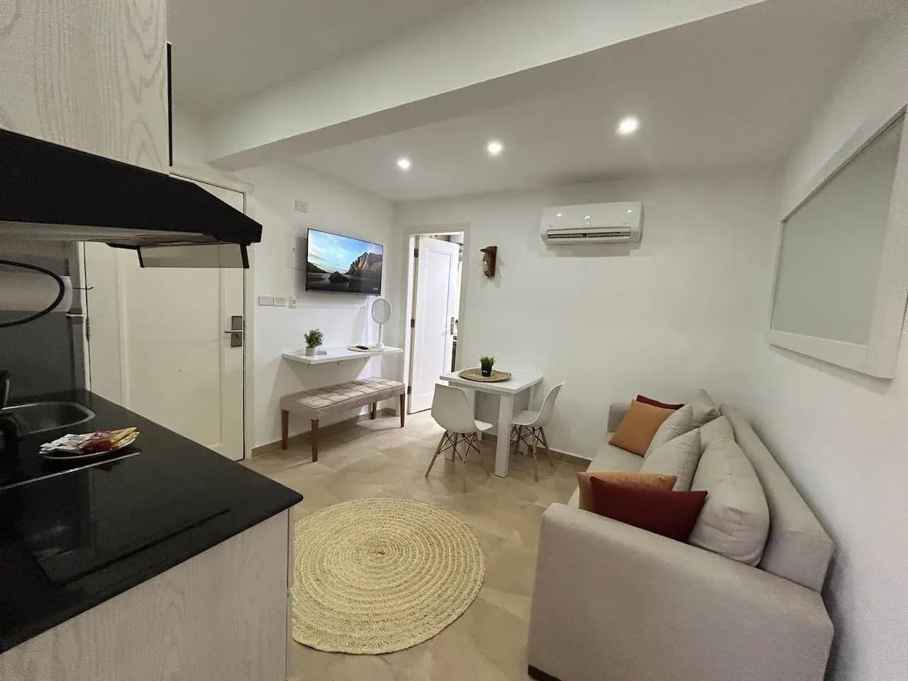 Ladybird - Selena Crib — Selena Bay PT