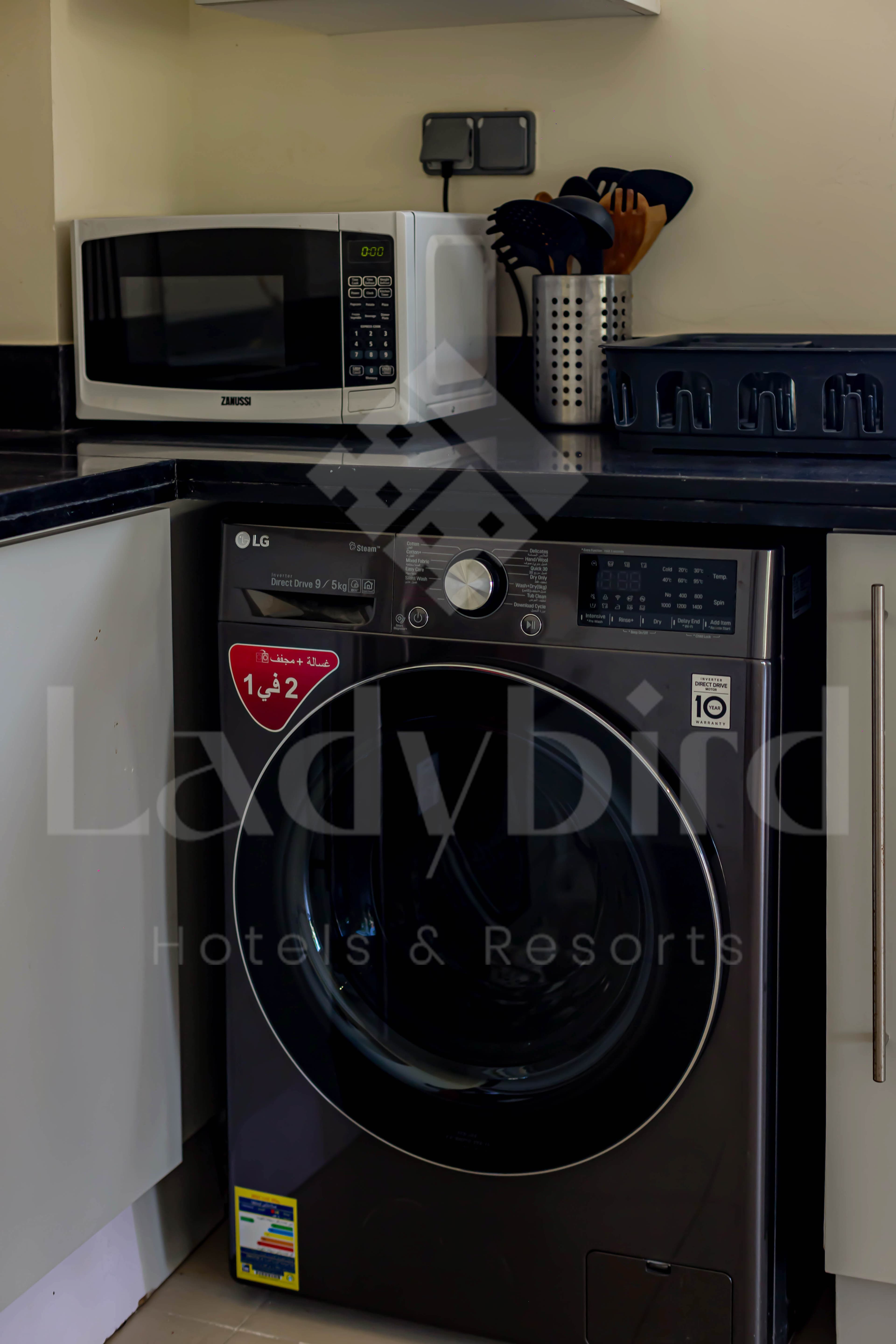 Ladybird - Veranda Beach House — vbh_13.jpg