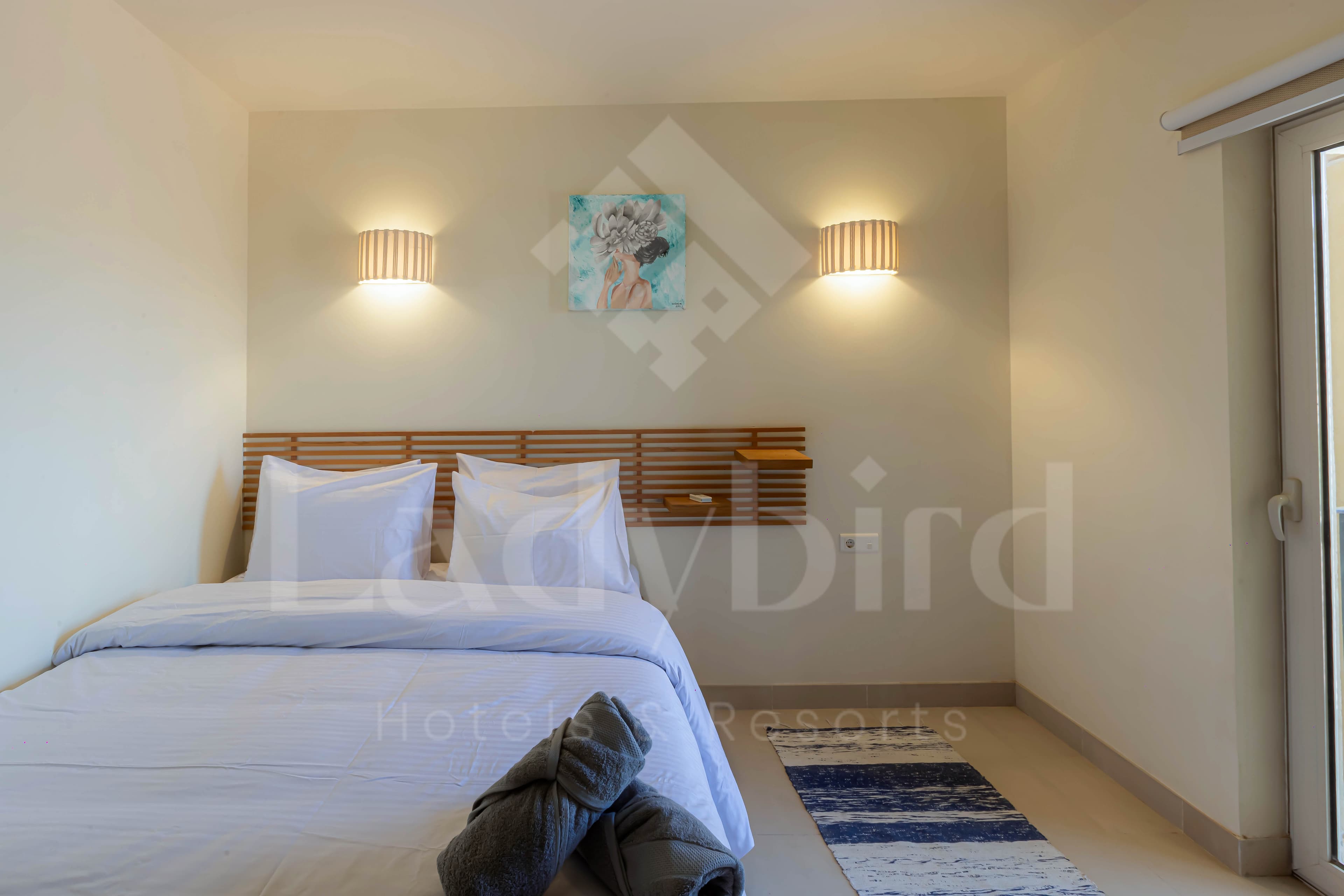 Ladybird - Veranda Beach House — vbh_3.jpg