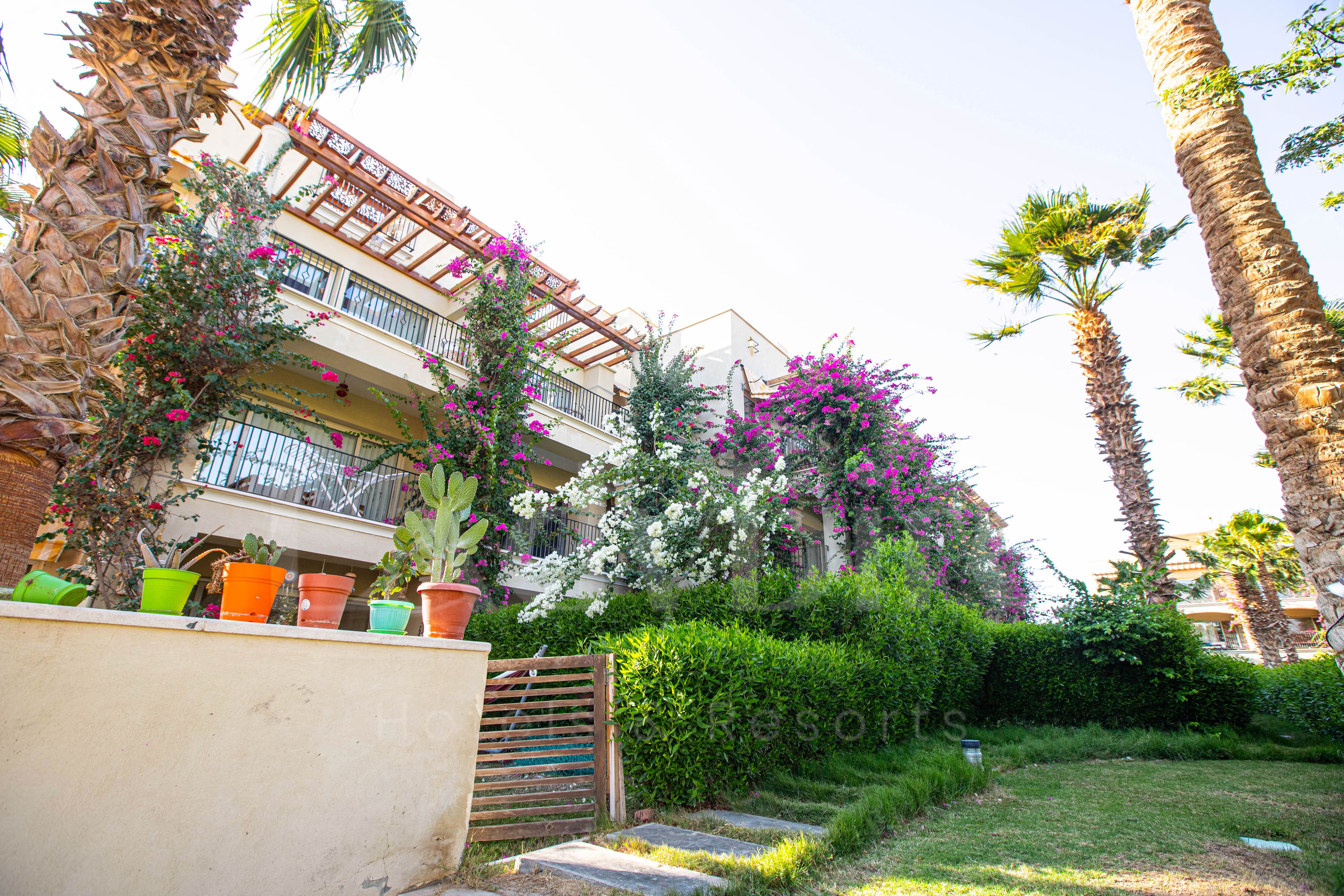 Ladybird - Veranda Beach House — vbh_35.jpg